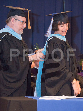 157_Gratz Grad 2014_Diplomas