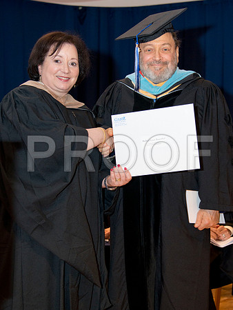 146_Gratz Grad 2014_Diplomas